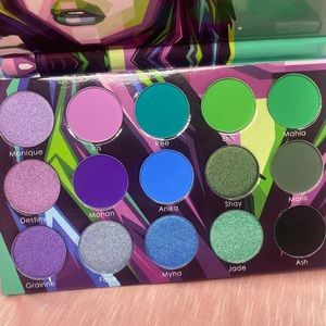 Blush Tribe Hasina 2 Eyeshadow Palette